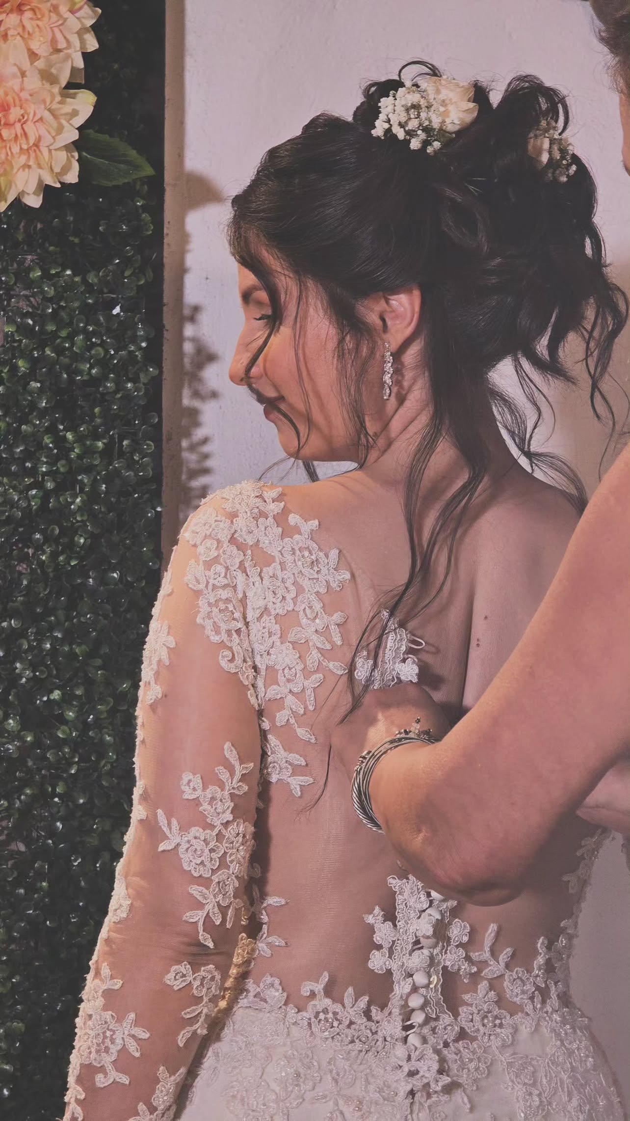 Novia asesorada por Carlos y Eugenia